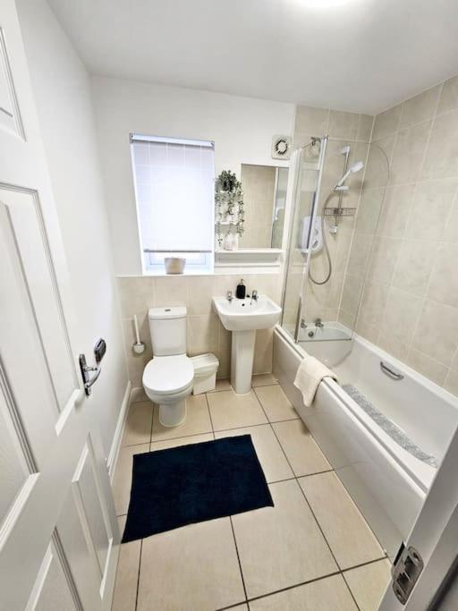 Spacious Modern 4Bd House Kingston upon Hull Buitenkant foto